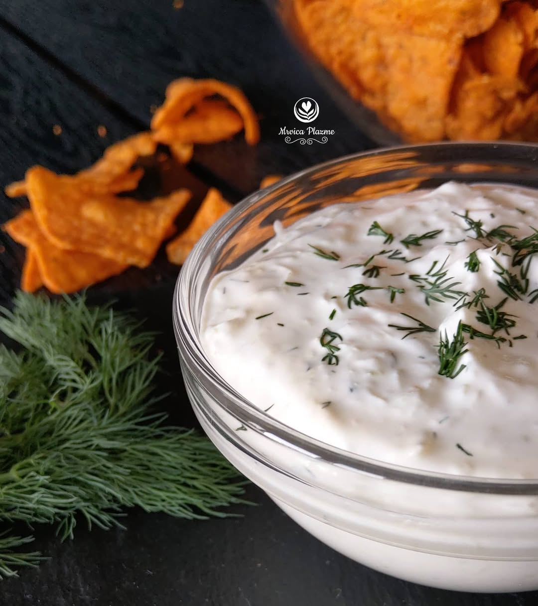 Homemade tzatziki sos