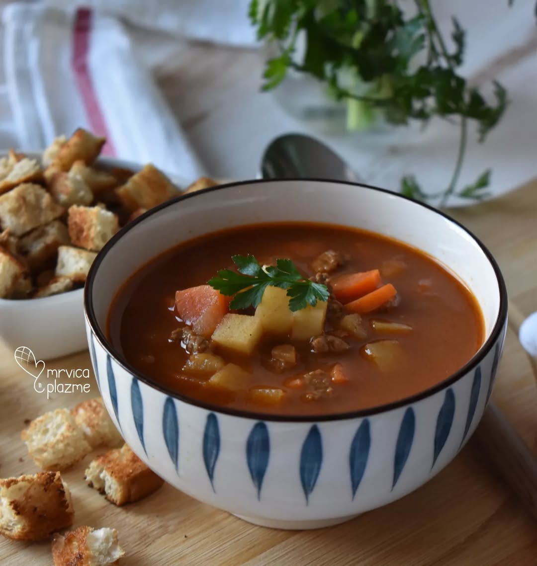 Madjarska gulas corba