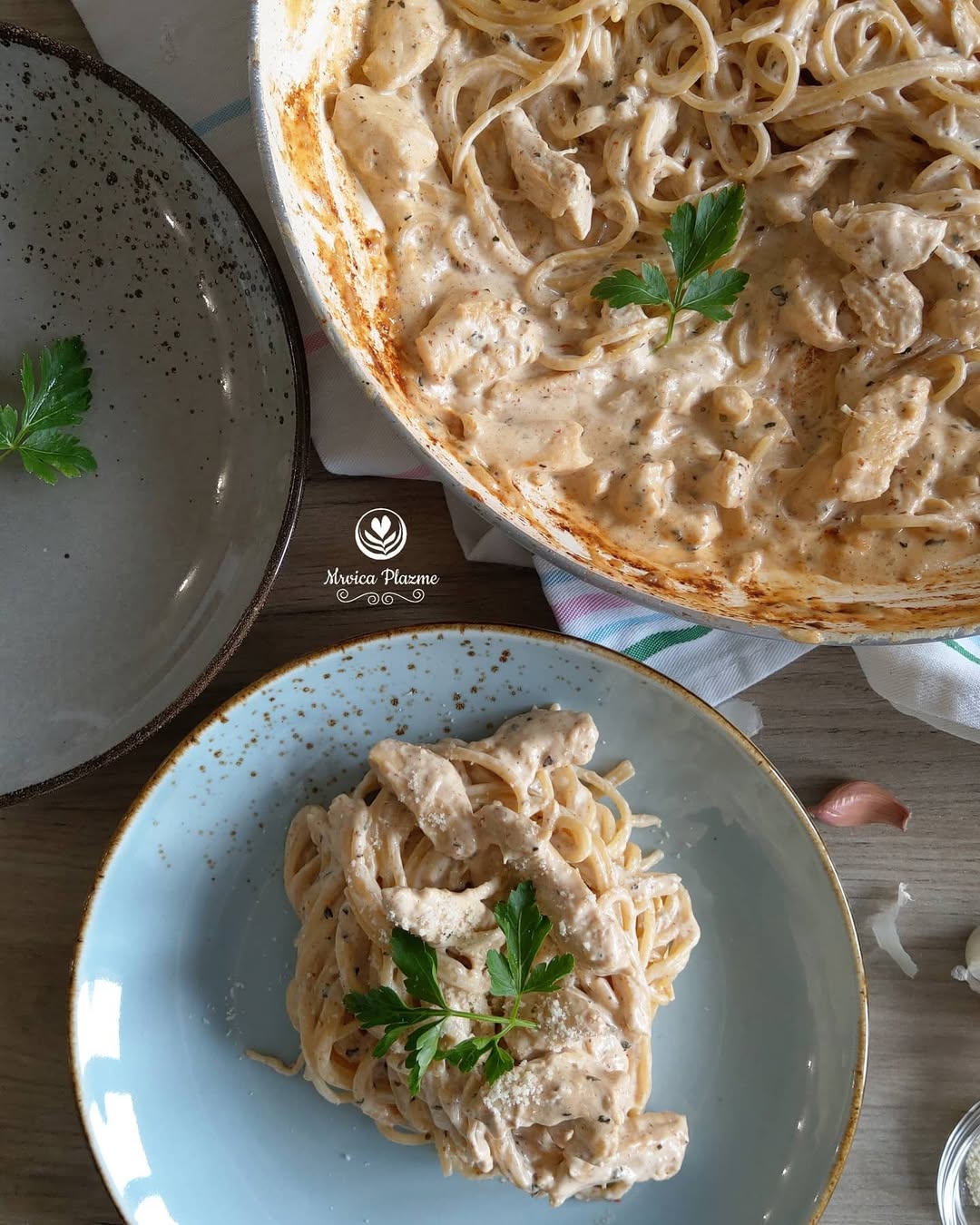 Pasta sa piletinom
