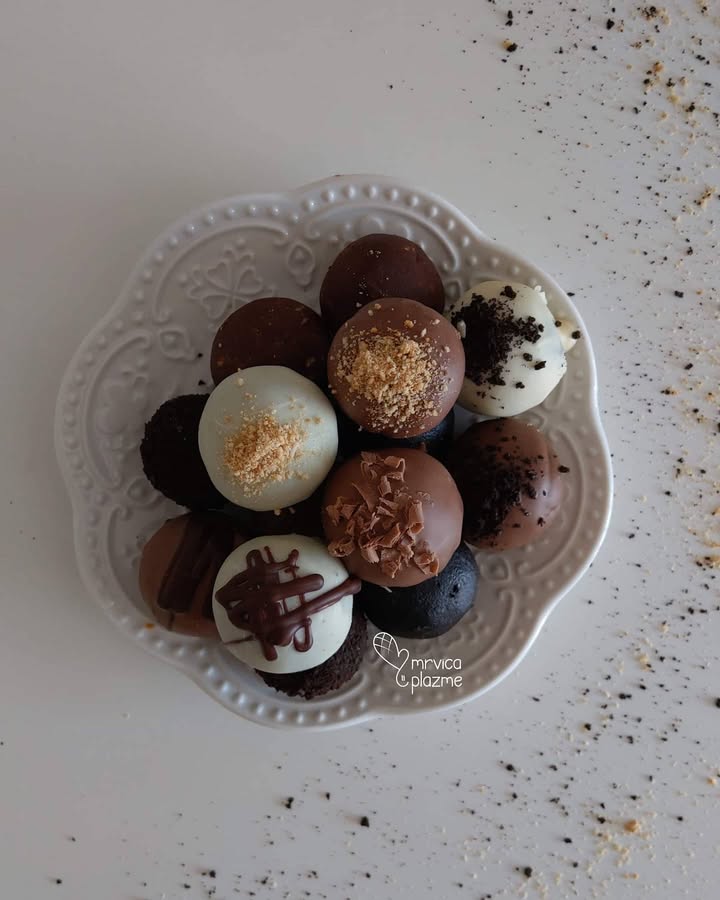 Plazma i Oreo kuglice sa crnom cokoladom