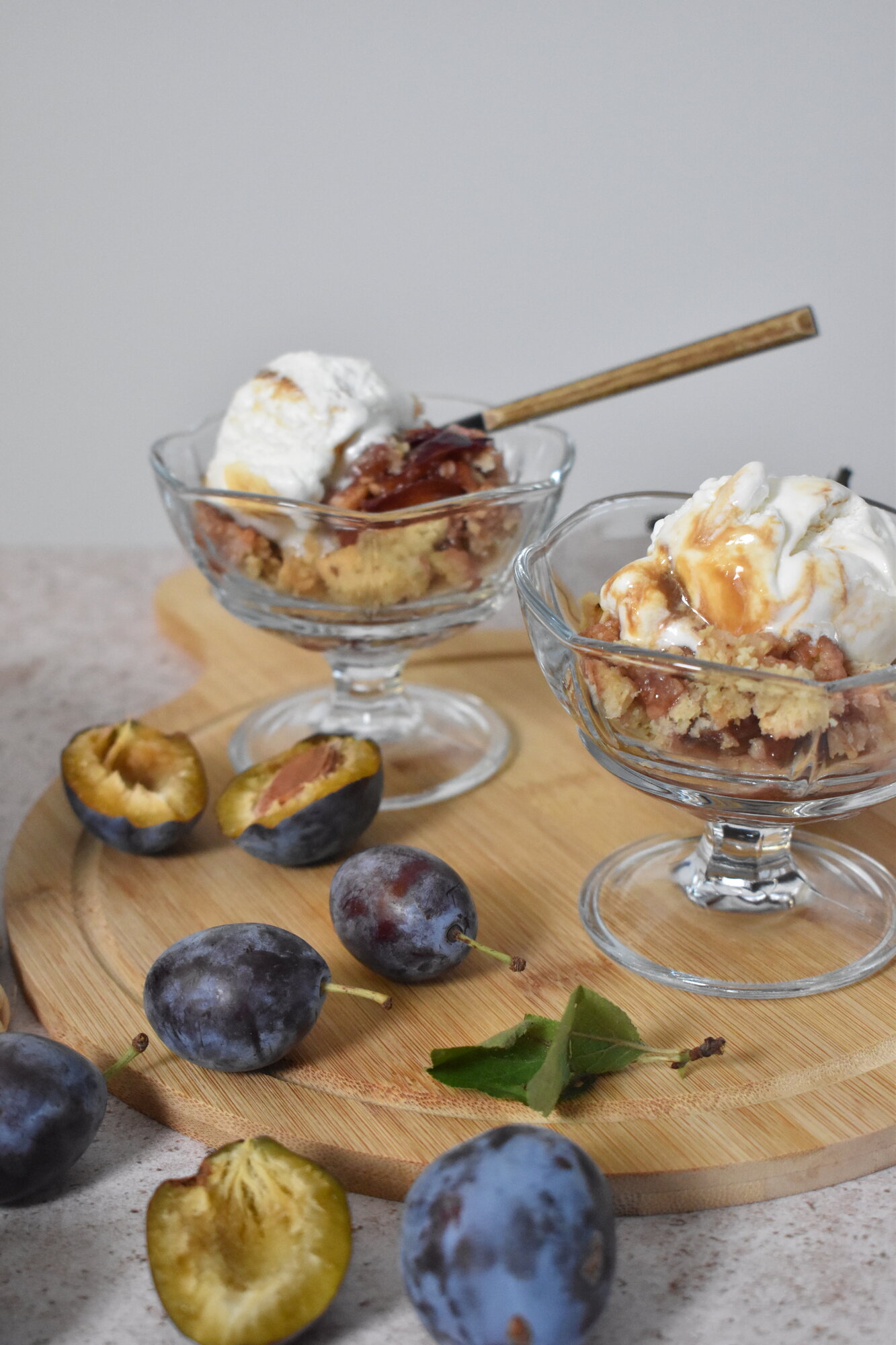 Crumble sa šljivama – slika 2