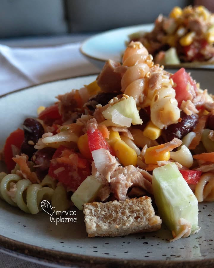 Tuna salata